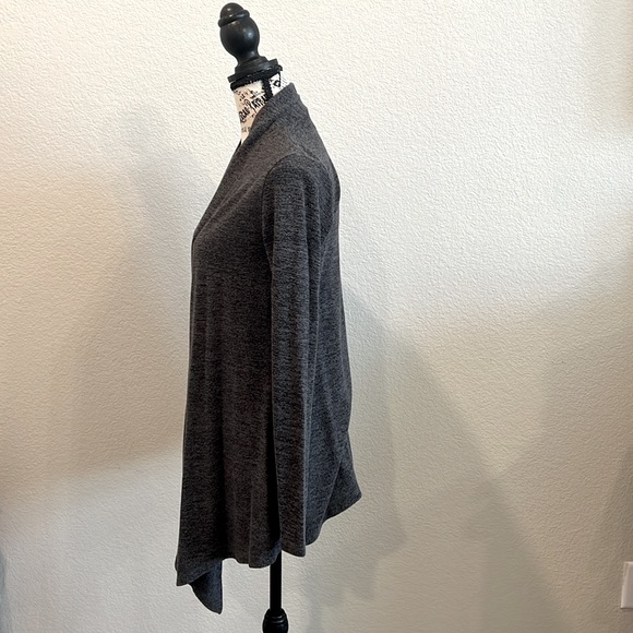 Hello Mello Waterfall Cardigan - Picture 2 of 3